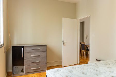 Quarto 1 de apartamento para alugar com 2 quartos, 68m² em Vila Clementino, São Paulo