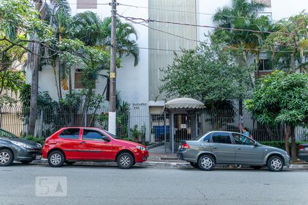 Apartamento para alugar com 68m², 2 quartos e 1 vagaFachada