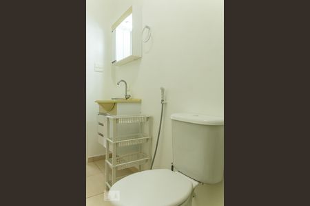 Apartamento para alugar com 68m², 2 quartos e 1 vagaBanheiro 