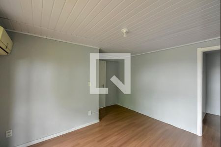 Quarto 2 de casa à venda com 2 quartos, 163m² em Medianeira, Porto Alegre