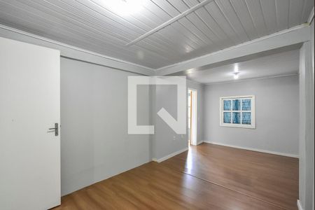 Quarto 1 de casa à venda com 2 quartos, 163m² em Medianeira, Porto Alegre