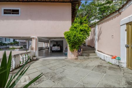 Casa para alugar com 427m², 6 quartos e 6 vagasGaragem