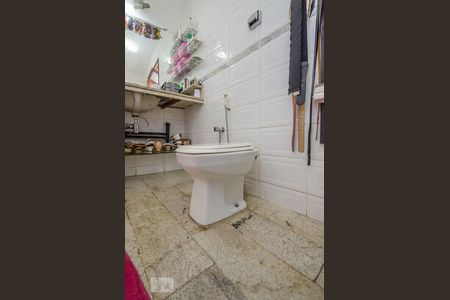 Casa para alugar com 427m², 6 quartos e 6 vagasBanheiro da Suíte