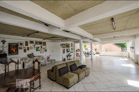 Casa para alugar com 427m², 6 quartos e 6 vagasvaranda