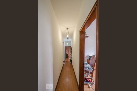 Casa para alugar com 427m², 6 quartos e 6 vagasCorredor