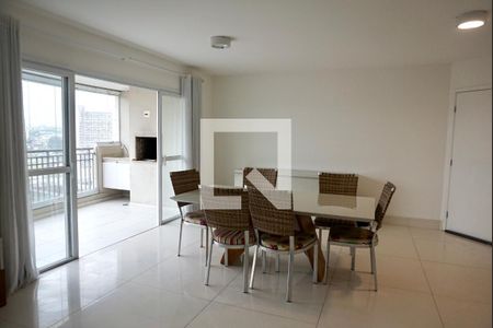 Apartamento à venda com 109m², 3 quartos e 2 vagas Apartamento à venda com 109m², 3 quartos e 2 vagasSala