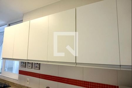 Apartamento à venda com 109m², 3 quartos e 2 vagas Apartamento à venda com 109m², 3 quartos e 2 vagasCozinha