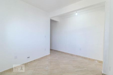 Sala de apartamento para alugar com 1 quarto, 31m² em Jacarepaguá, Rio de Janeiro