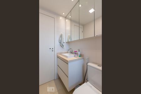 Apartamento à venda com 57m², 1 quarto e 1 vagaBanheiro da suíte