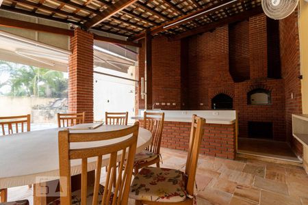 Casa de condomínio à venda com 600m², 4 quartos e 6 vagas Casa de condomínio à venda com 600m², 4 quartos e 6 vagasVaranda Gourmet