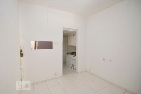Sala de apartamento para alugar com 1 quarto, 23m² em Centro, Niterói