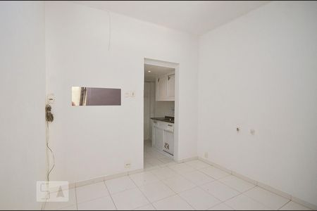 Sala de apartamento para alugar com 1 quarto, 23m² em Centro, Niterói