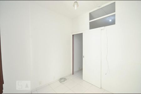 Quarto de apartamento para alugar com 1 quarto, 23m² em Centro, Niterói