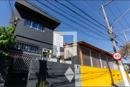 Casa à venda com 225m², 3 quartos e sem vaga Casa à venda com 225m², 3 quartos e sem vagaCasa Anexa