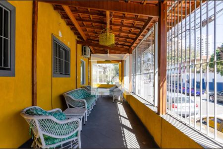 Casa à venda com 225m², 3 quartos e sem vaga Casa à venda com 225m², 3 quartos e sem vagaÁrea externa