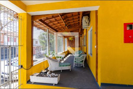 Casa à venda com 225m², 3 quartos e sem vaga Casa à venda com 225m², 3 quartos e sem vagaÁrea externa