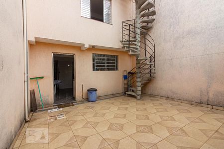 Casa à venda com 300m², 3 quartos e 2 vagasQuintal