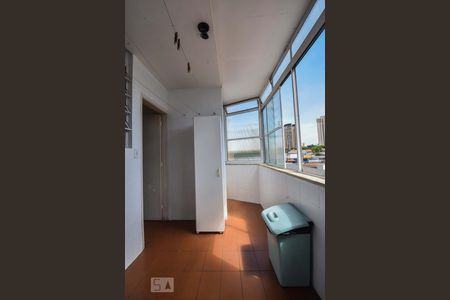 Apartamento à venda com 90m², 3 quartos e sem vaga Apartamento à venda com 90m², 3 quartos e sem vagaLavanderia