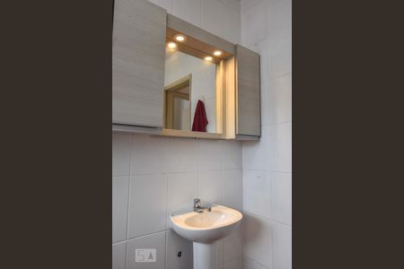 Apartamento à venda com 90m², 3 quartos e sem vaga Apartamento à venda com 90m², 3 quartos e sem vagaBanheiro