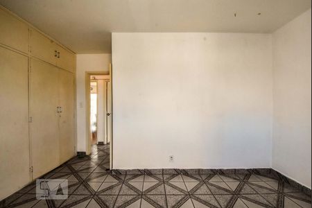 Apartamento à venda com 90m², 3 quartos e sem vaga Apartamento à venda com 90m², 3 quartos e sem vagaQuarto