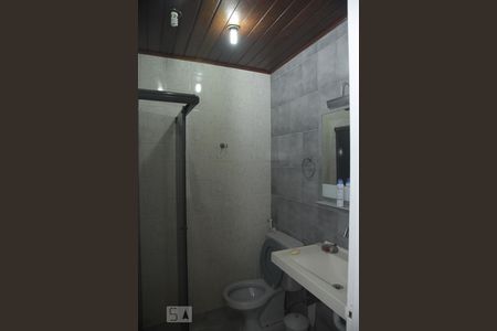 Casa de condomínio à venda com 112m², 2 quartos e 3 vagasBanheiro do Quarto 2 