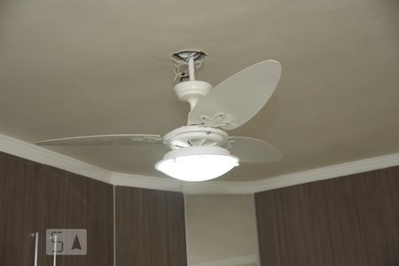 Casa de condomínio à venda com 112m², 2 quartos e 3 vagasQuarto 2 