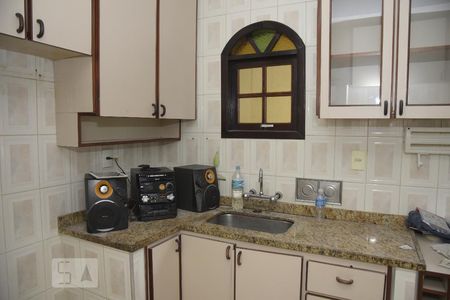 Casa de condomínio à venda com 112m², 2 quartos e 3 vagasCozinha