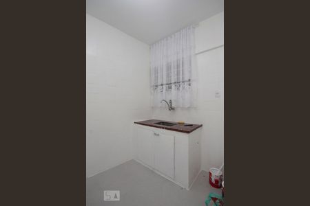 Cozinha de apartamento para alugar com 1 quarto, 50m² em Bela Vista, São Paulo