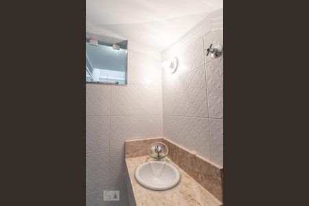 Casa de condomínio para alugar com 60m², 2 quartos e 1 vagaLavabo