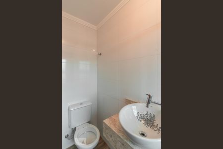 Casa de condomínio para alugar com 60m², 2 quartos e 1 vagaBanheiro Suite 1