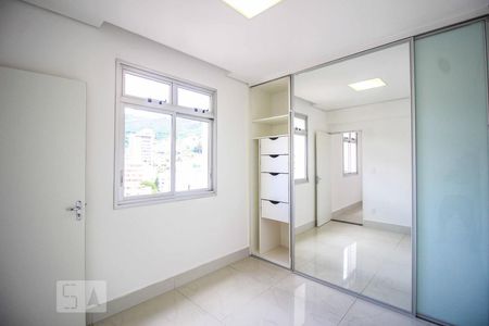 Apartamento à venda com 42m², 1 quarto e 1 vagaSuíte