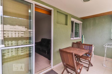 Apartamento para alugar com 66m², 2 quartos e 2 vagas