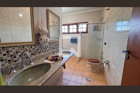 Casa para alugar com 440m², 8 quartos e 4 vagas Casa para alugar com 440m², 8 quartos e 4 vagasBanheiro 2 Casa 1