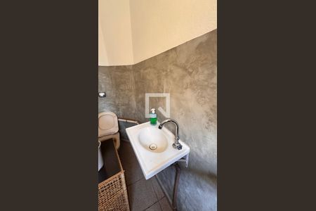 Casa para alugar com 440m², 8 quartos e 4 vagas Casa para alugar com 440m², 8 quartos e 4 vagasBanheiro Suite