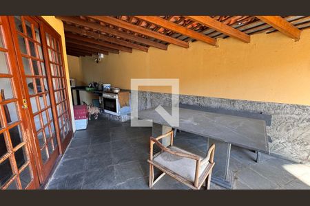 Casa para alugar com 440m², 8 quartos e 4 vagas Casa para alugar com 440m², 8 quartos e 4 vagasChurrasqueira