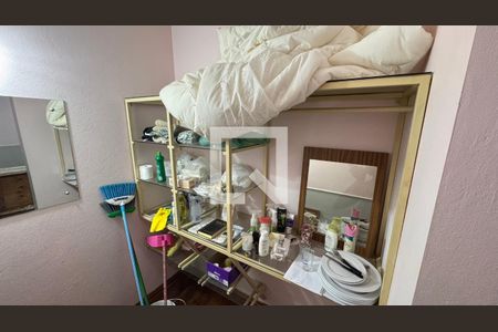 Casa para alugar com 440m², 8 quartos e 4 vagas Casa para alugar com 440m², 8 quartos e 4 vagasCloset do quarto 2