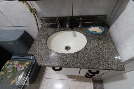 Apartamento à venda com 80m², 2 quartos e 1 vaga Apartamento à venda com 80m², 2 quartos e 1 vagaBanheiro 1