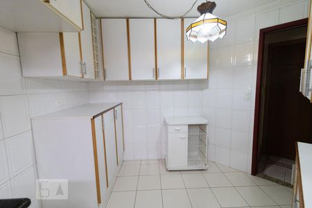 Apartamento à venda com 80m², 2 quartos e 1 vaga Apartamento à venda com 80m², 2 quartos e 1 vagaCozinha