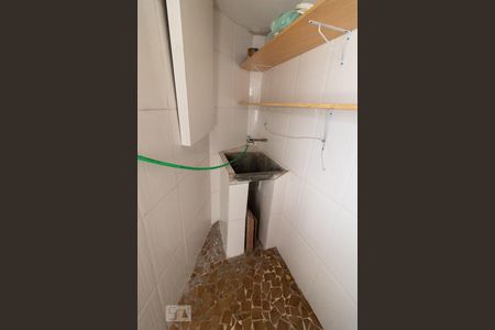 Apartamento à venda com 80m², 2 quartos e 1 vaga Apartamento à venda com 80m², 2 quartos e 1 vagaÁrea de Serviço