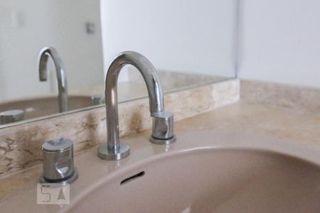 Apartamento à venda com 100m², 2 quartos e 1 vagaBanheiro