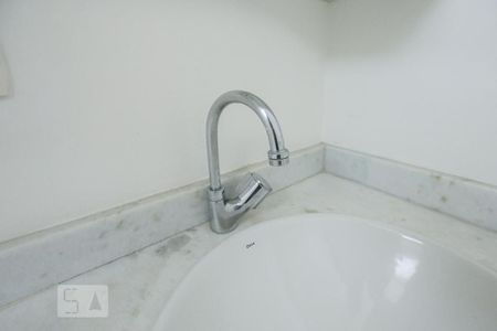 Apartamento à venda com 100m², 2 quartos e 1 vagaBanheiro da Suíte