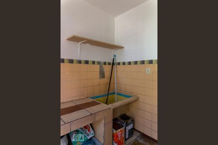 Casa à venda com 120m², 2 quartos e 2 vagas Casa à venda com 120m², 2 quartos e 2 vagasÁrea de Serviço