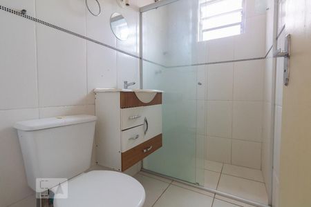 Banheiro de apartamento para alugar com 2 quartos, 58m² em Vila Inglesa, São Paulo