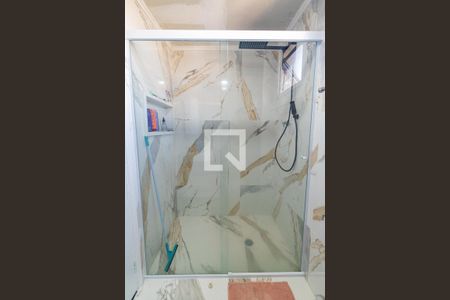 Apartamento à venda com 61m², 2 quartos e 1 vaga Apartamento à venda com 61m², 2 quartos e 1 vagaBanheiro Detalhe