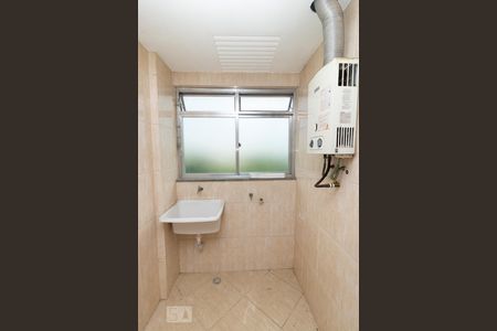 Apartamento à venda com 70m², 2 quartos e 1 vagaÁrea de Serviço