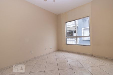 Apartamento à venda com 70m², 2 quartos e 1 vagaSuíte