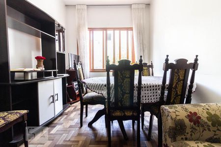 Sala de apartamento para alugar com 2 quartos, 71m² em Passo da Areia, Porto Alegre