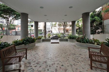 Apartamento à venda com 210m², 3 quartos e 2 vagasHall Social