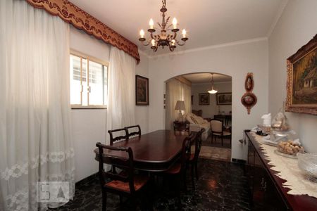 Apartamento à venda com 210m², 3 quartos e 2 vagasSala