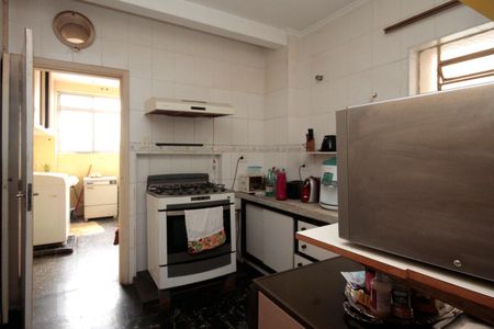 Apartamento à venda com 210m², 3 quartos e 2 vagasCozinha